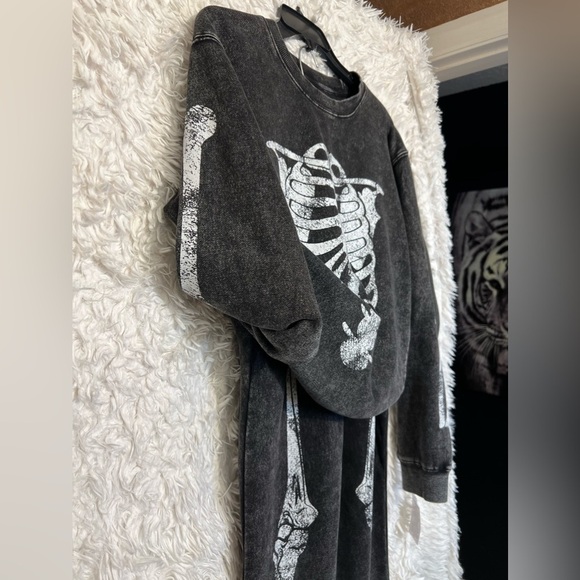 🖤☠️NWT-Hills and Valleys Black Garment Dyed Skeleton Coord Set Sz S🖤☠️ - Picture 10 of 12